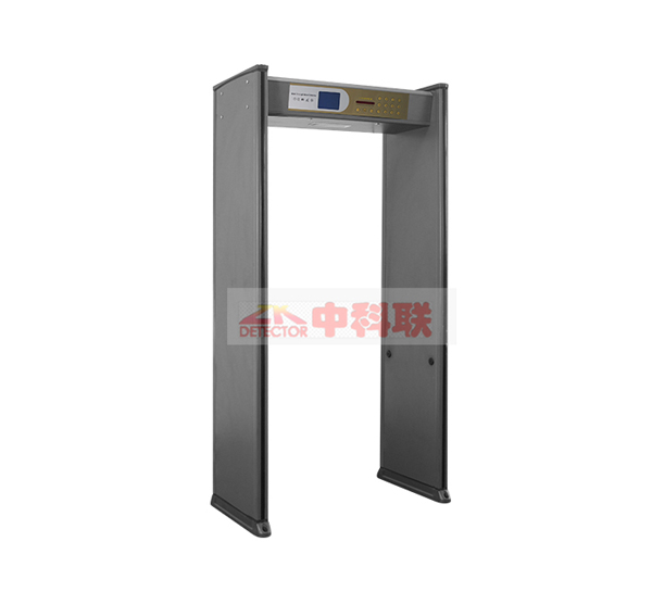 通過機場安檢門時的注意事項